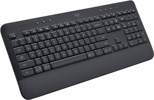 Logitech K650